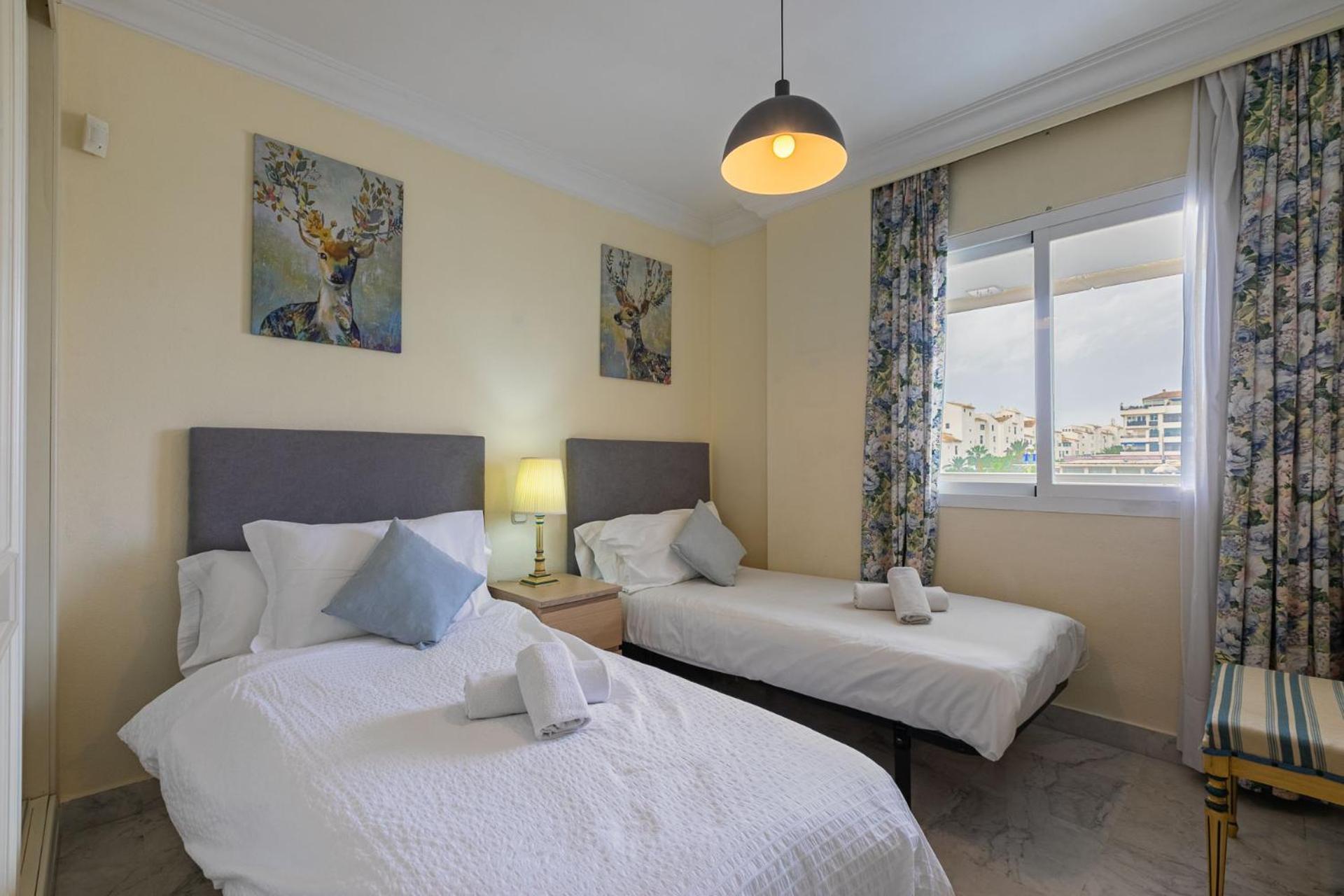 Puerto Banus, Marina Banus, 2Br, 2Bth, Pool, Parking, Marbella, 1Jアパートメント エクステリア 写真